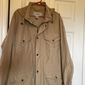 LL Bean XLT safari jacket light cotton/nylon zip/snap close hideaway attach hood